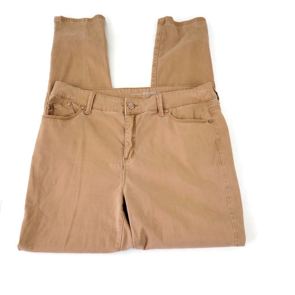 Chico's Camel/Tan Jeggings - Women's Stretch Pull-On Jeans